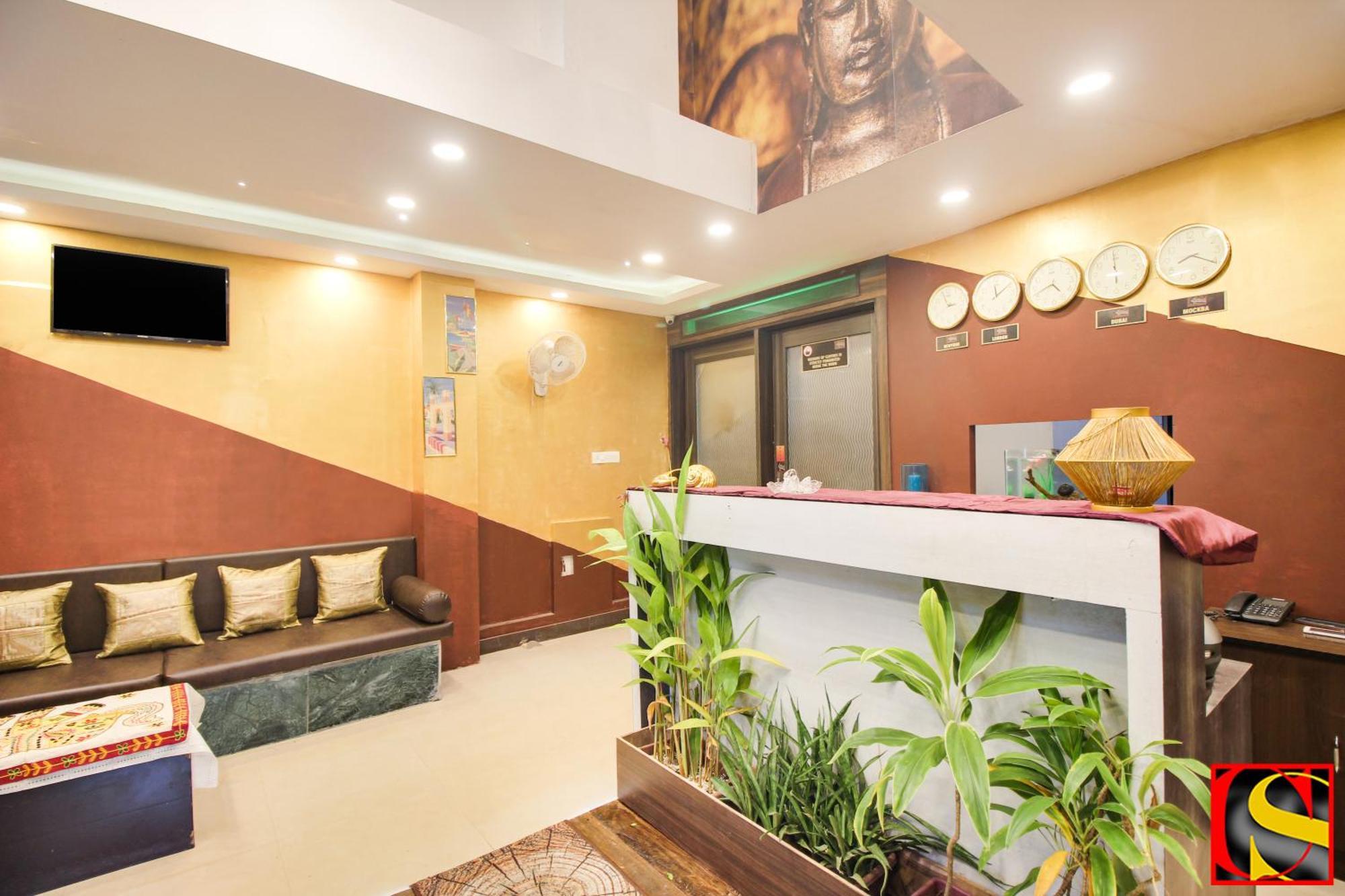 Отель Candolim Sands Экстерьер фото